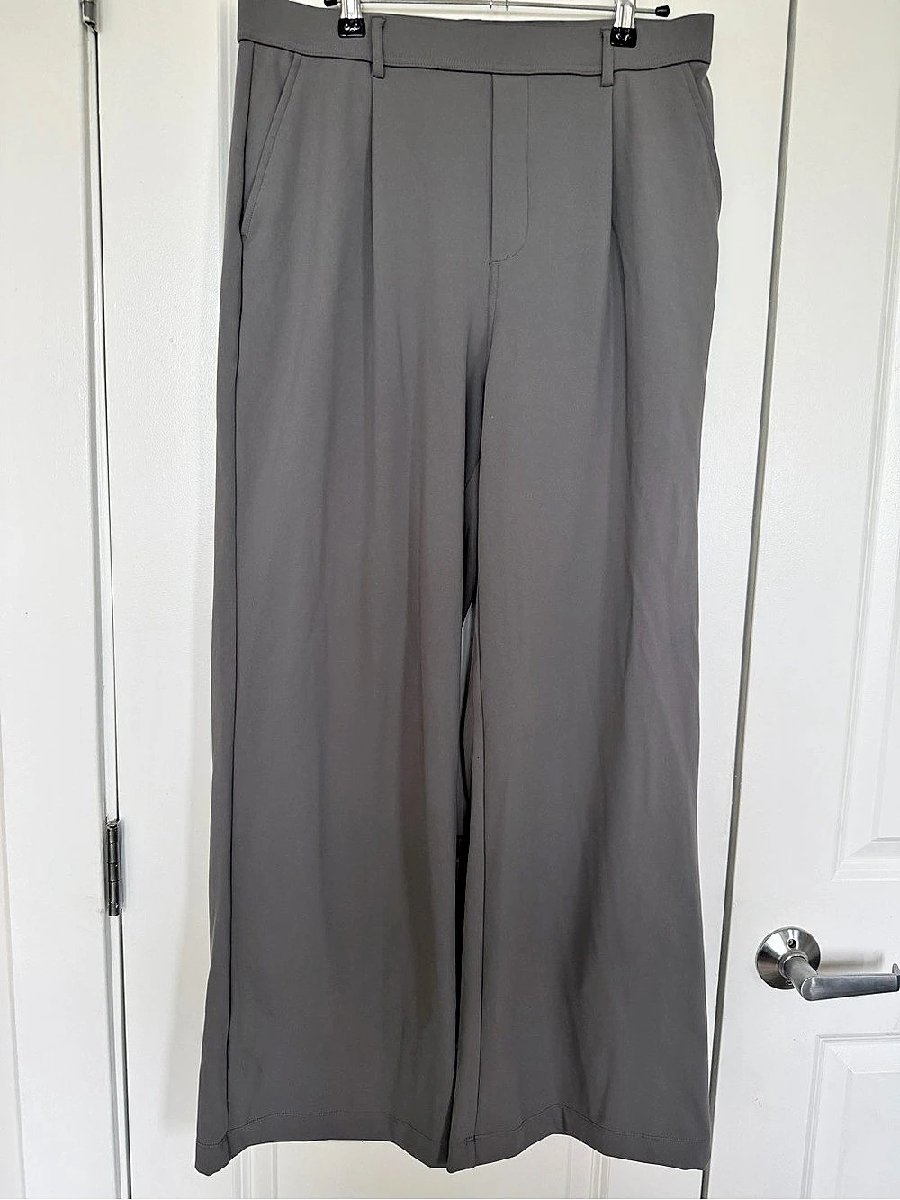 Halara Flex™ DayStretch High Waisted Pleated Wide Leg Work Pants Medium